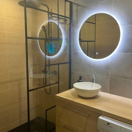 Chambre Privee Dans Un Appartement Partage Villeurbanne Ngoại thất bức ảnh
