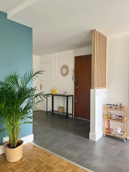 Chambre Privee Dans Un Appartement Partage Villeurbanne Ngoại thất bức ảnh